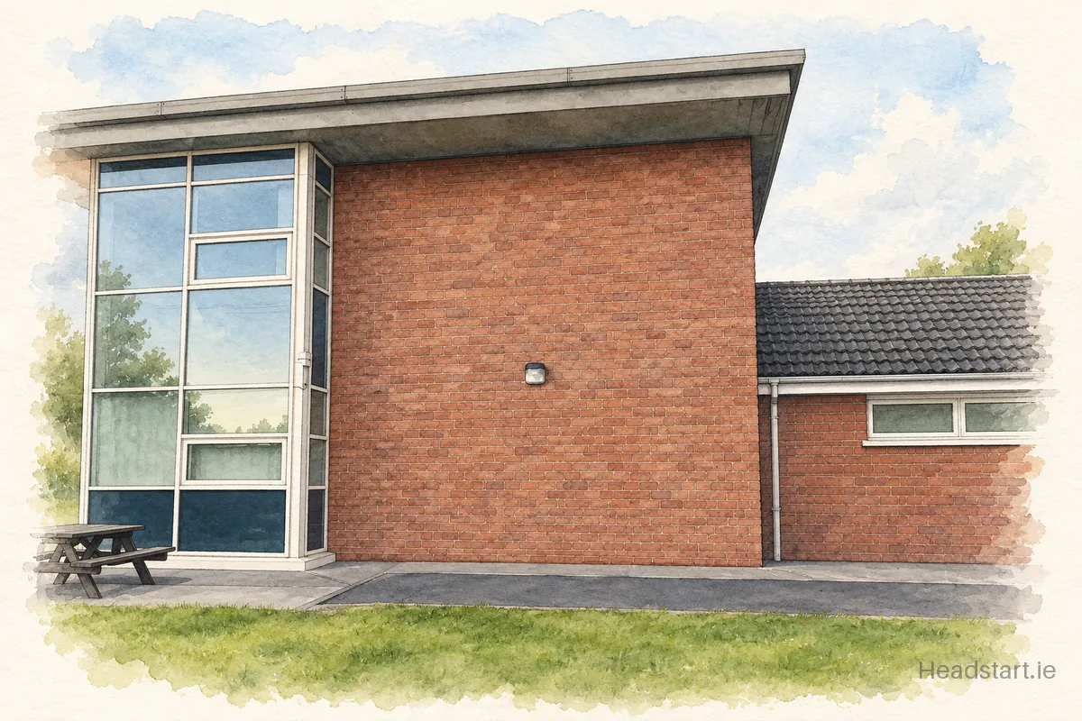 Watercolour illustration of the Coláiste Naomh Feichín building, Co. na Gaillimhe